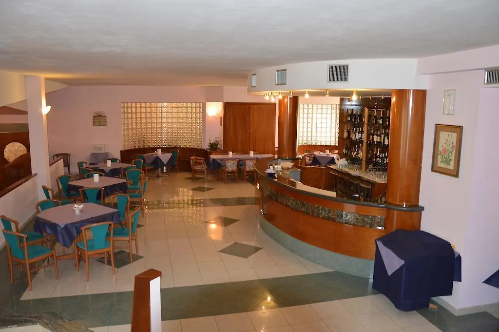 Hotel Phalesia Piombino 3*,  Itália