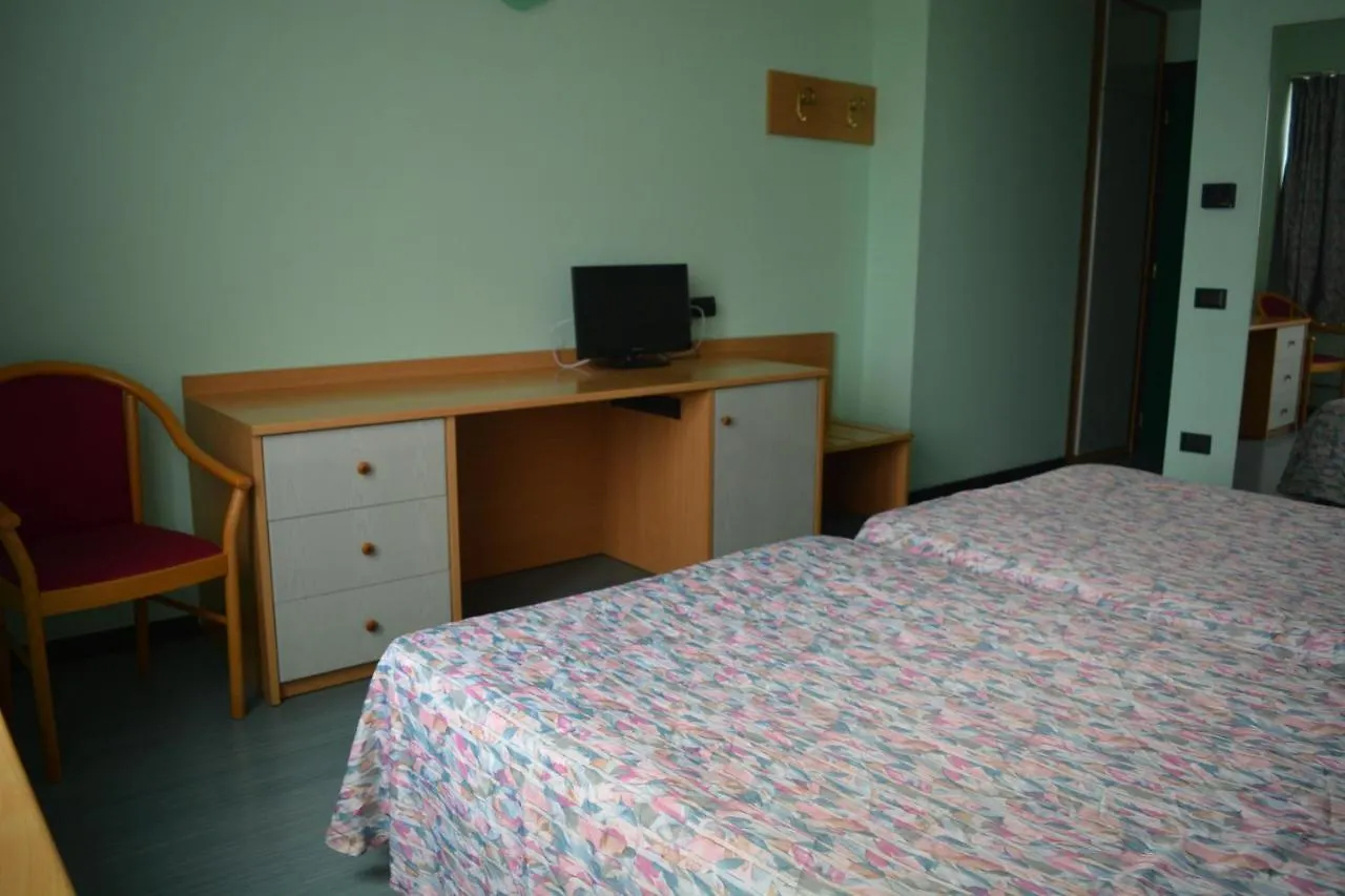 Hotel Phalesia Piombino 3*,  Itália